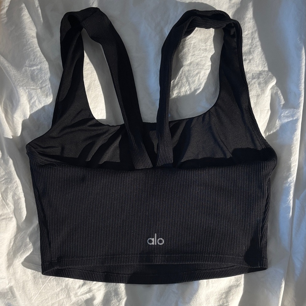 ALO Yoga Midnight Black Ribbed Sports Bra